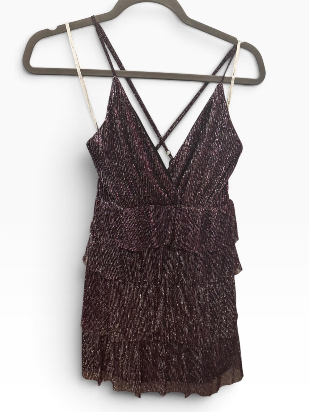 Lulus Tiered V-Neck Mini Dress in Metallic Magenta. Size Medium. NWT - Picture 5 of 7